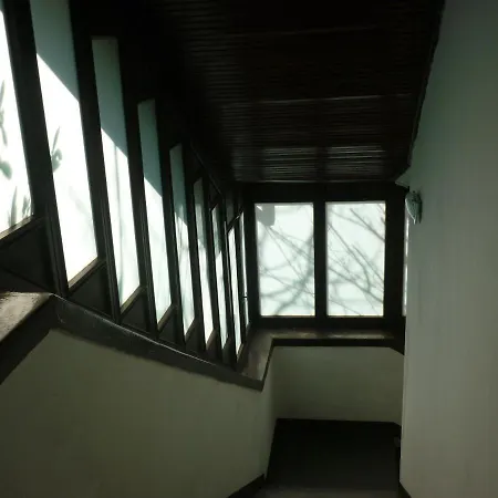 Bigari 2 *